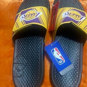 Laker slides
